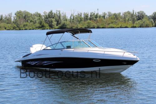 Rinker 262 CC beoordelingen en specificaties